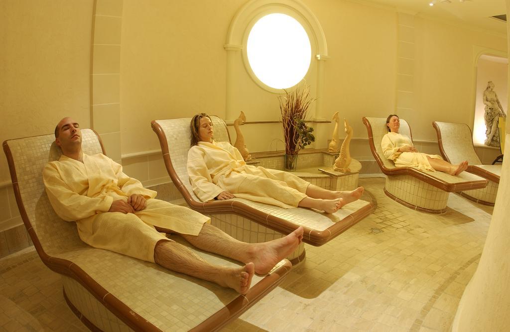 Fortina Spa Resort Sliema Luaran gambar A Turkish bath