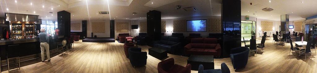 Fortina Spa Resort Sliema Luaran gambar The lounge at the airport