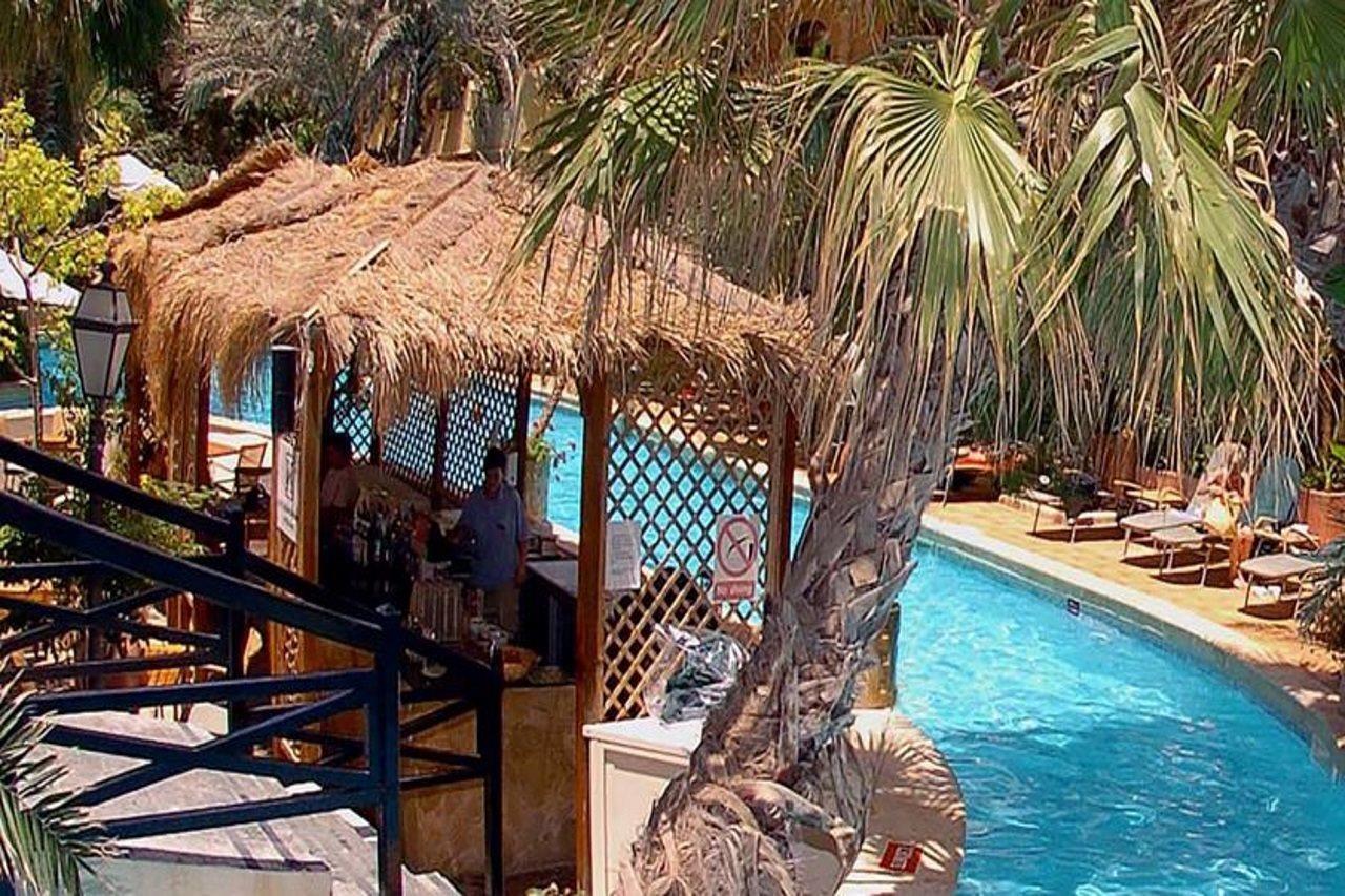 Fortina Spa Resort Sliema Luaran gambar The pool at the resort