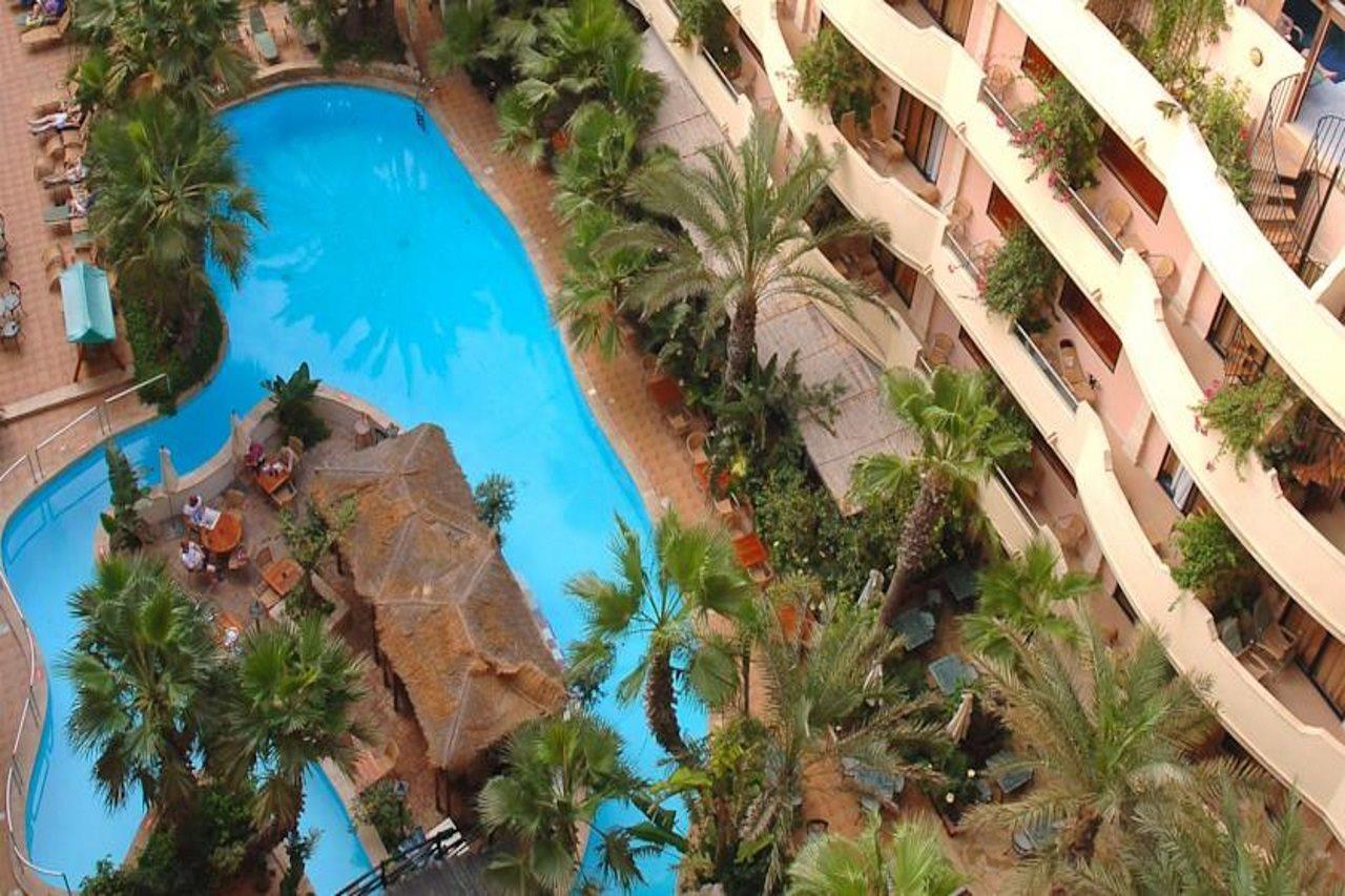 Fortina Spa Resort Sliema Luaran gambar The interior of the hotel